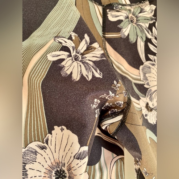 Free People FP Movement Wave Crush Yoga Leggings Floral Size Medium Athleisure - Picture 7 of 10